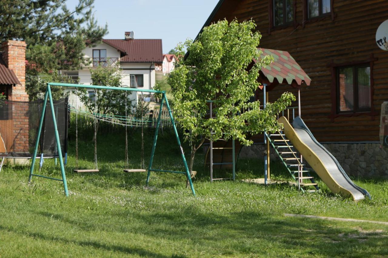 Котедж З Неймовірними Краєвидами, Карпатський Чан Dream, Чан Джакузі สลาฟสเก ภายนอก รูปภาพ